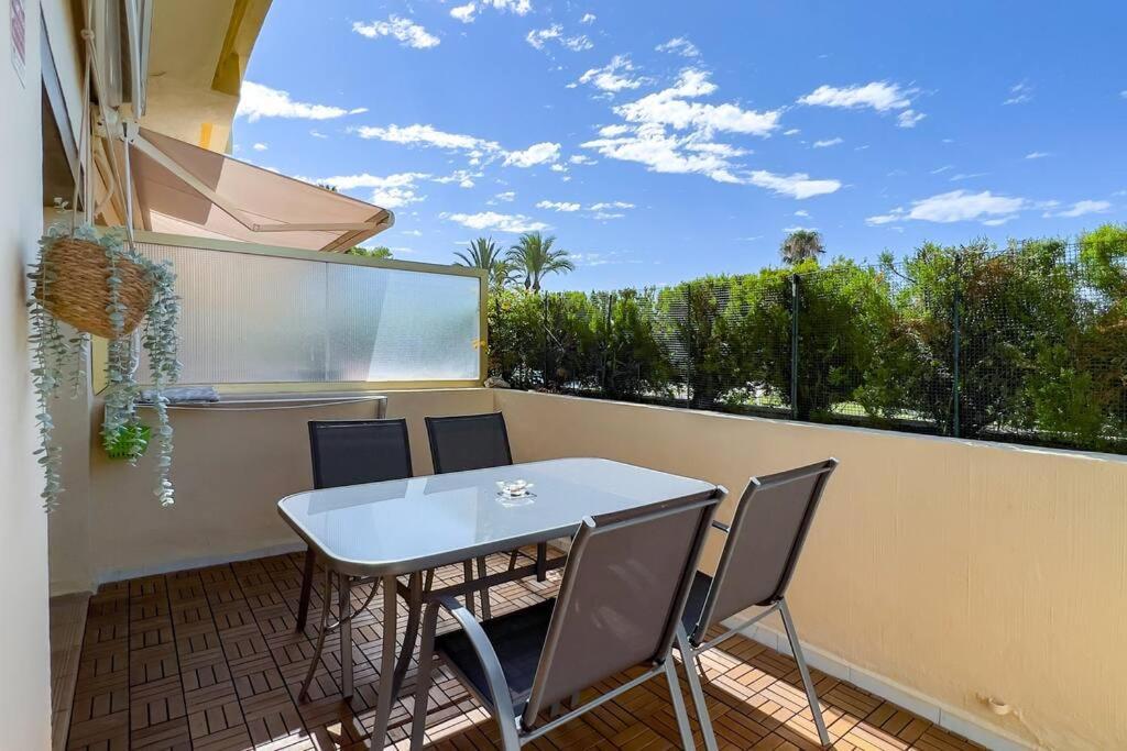 Apartamento Oleholidays 1106 Romana Playa Primera Linea Playa Marbella Exterior foto